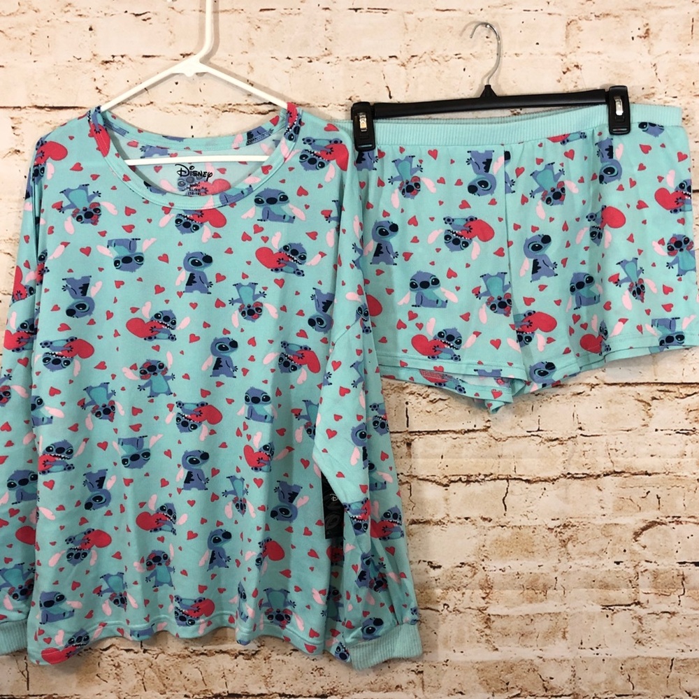 Disney Stitch pajamas set hacci knit shorts shirt